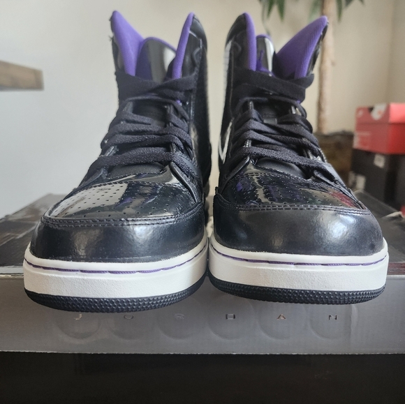 Jordan Classic \'91 Black/Varsity Purple-White 9.5M main image 4